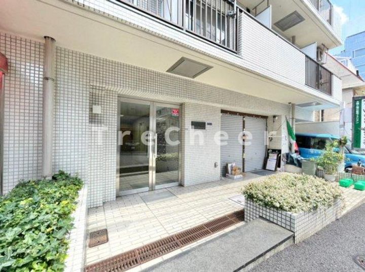 東京都新宿区西新宿4(マンション)の賃貸物件の地図