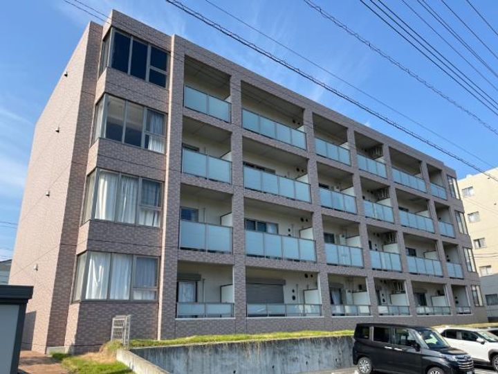 神奈川県平塚市北金目2(マンション)の賃貸物件の外観