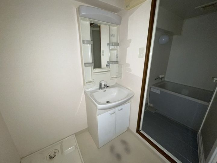 ニューワン河井ビルの内装