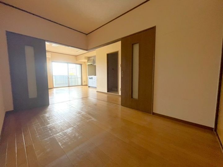 ニューワン河井ビルの内装