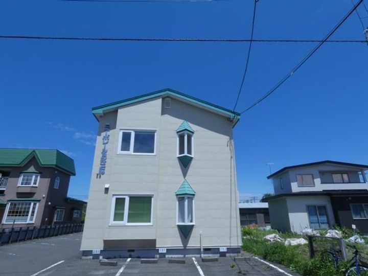 コーポレーションさとみの外観