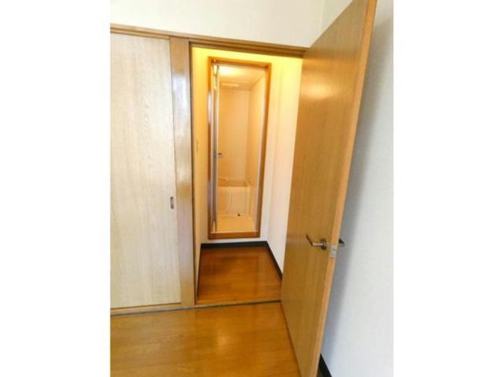 コーポレーションさとみの内装