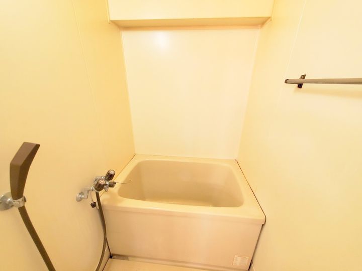 ロイヤルハイツ東生駒の風呂