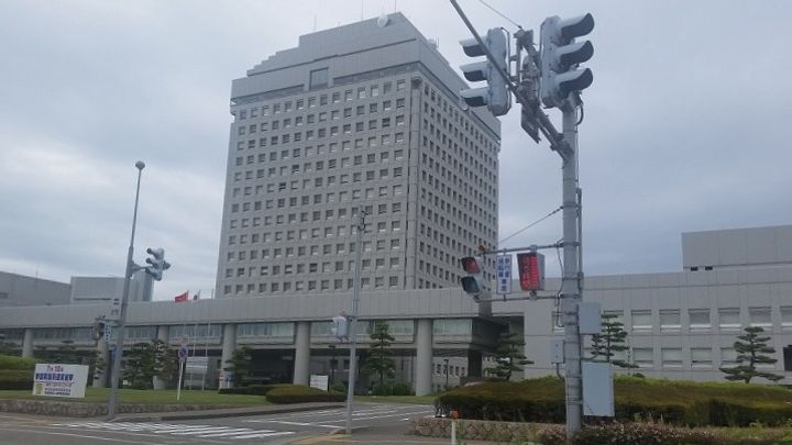 新潟県新潟市中央区美咲町1(マンション)の賃貸物件の周辺