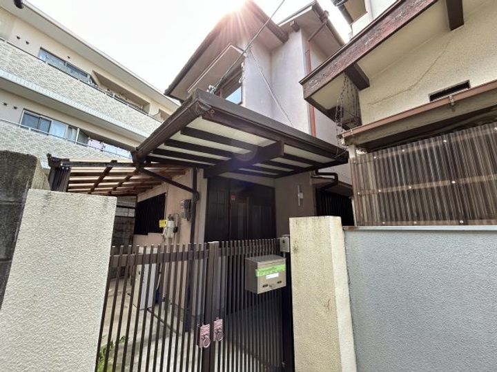 兵庫県尼崎市塚口町4(一戸建)の賃貸物件の外観