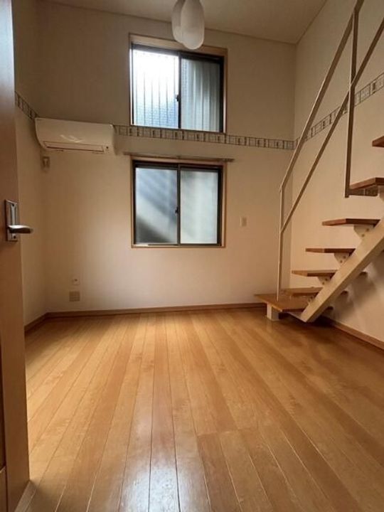 東京都新宿区中落合4(アパート)の賃貸物件の居間