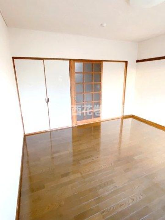 レジデンスサトウBの居間