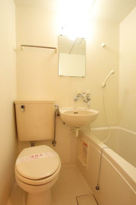 シャトー・リヴィエラの風呂