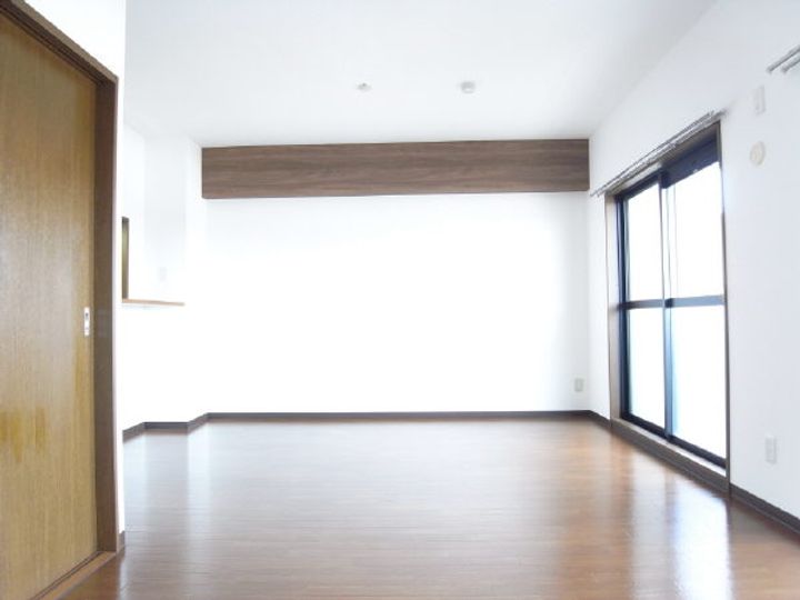 アーバンヒルズの居間