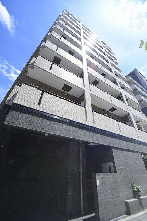 東京都目黒区目黒2(マンション)の賃貸物件の外観