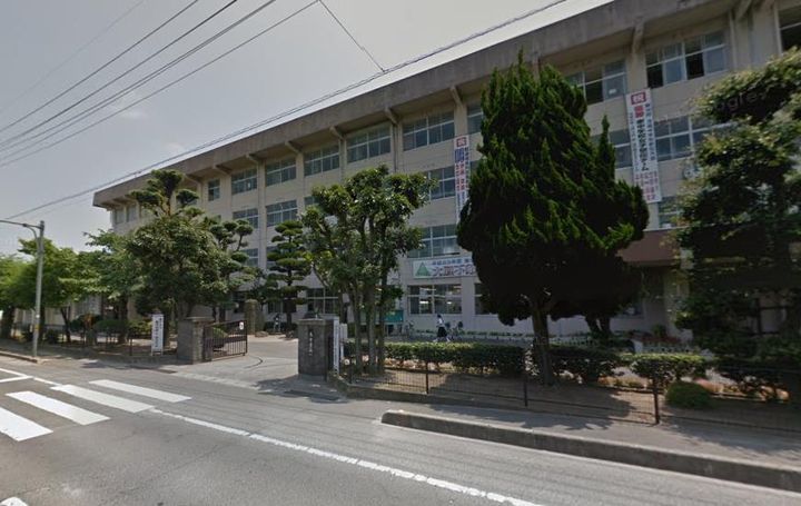 愛媛県新居浜市南小松原町(一戸建)の賃貸物件の周辺