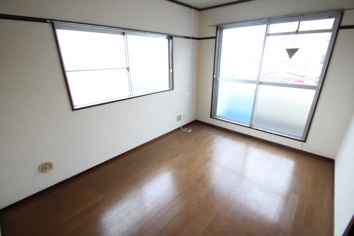 本町ビルの内装