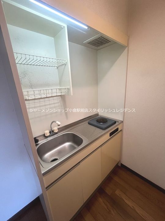 矢島ビルのキッチン