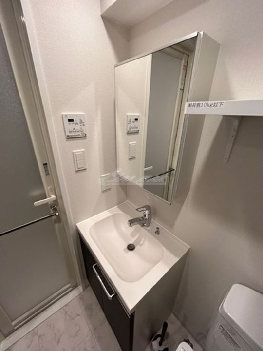 ジェノヴィア横浜石川町の内装