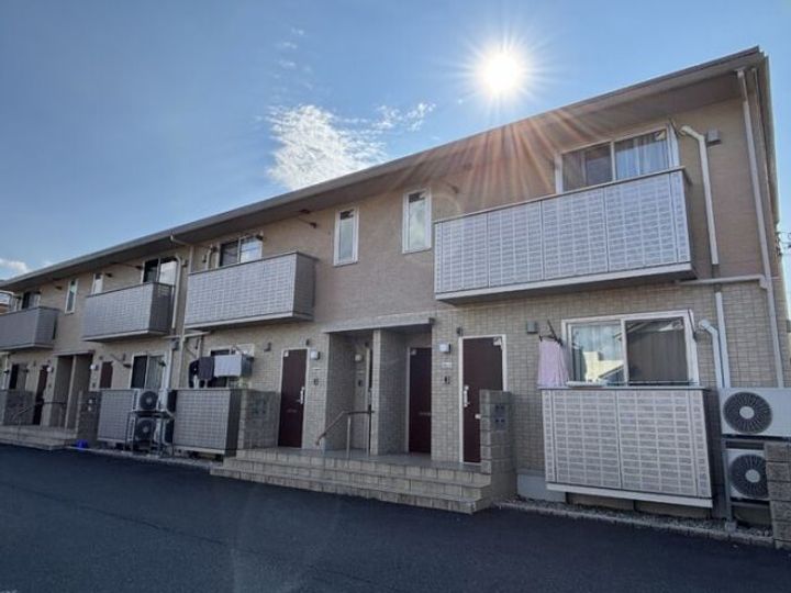 クレア ド ルーン A棟の外観