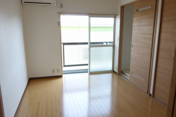 ドリームハウスの居間