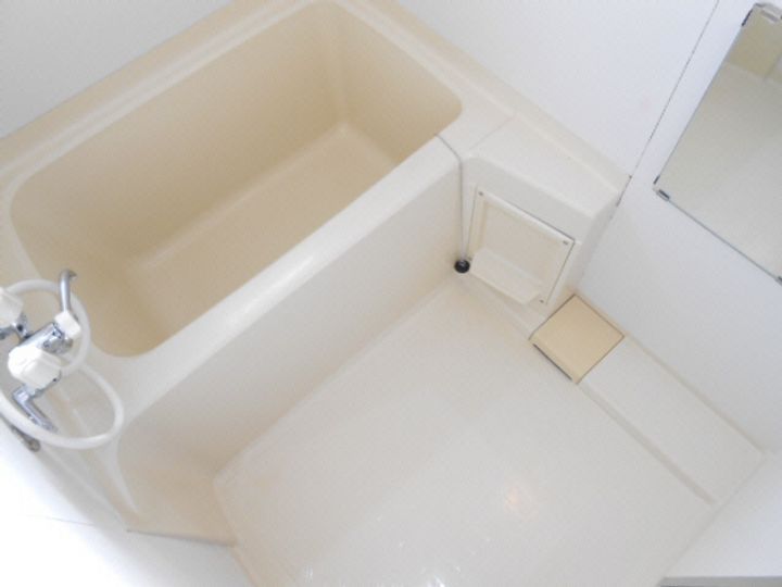 ハイツハピネスIIの風呂