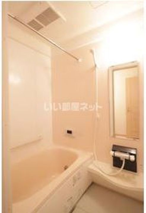 群馬県太田市西新町(アパート)の賃貸物件の風呂