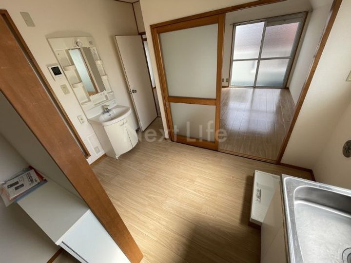 第2ワダコーポラスの内装