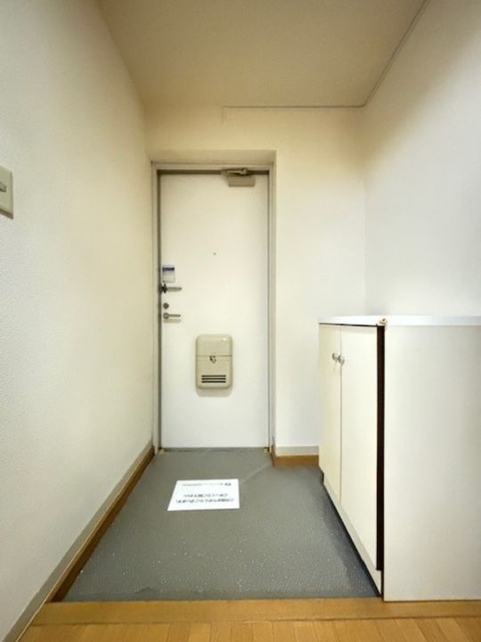 フィラステイツLの玄関