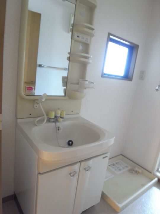 ハイカムール美幸 B棟の内装