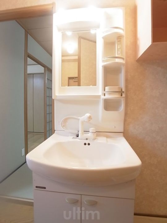 プレステージ六地蔵の内装