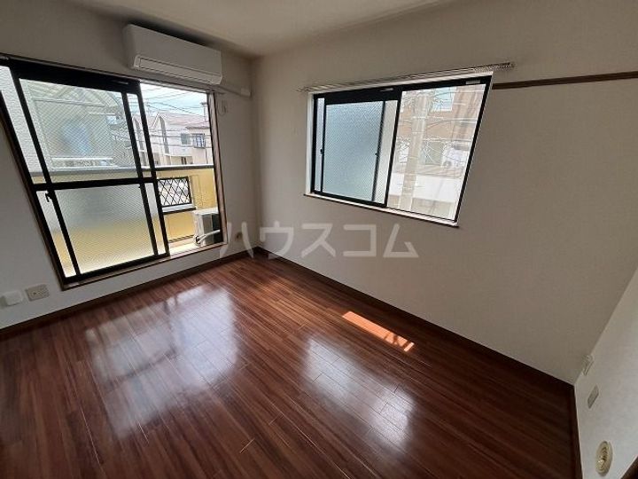 バルームVの居間