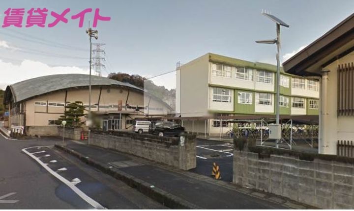 白山ハイツの周辺