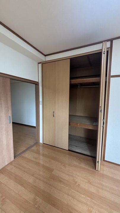 本房ビルの内装