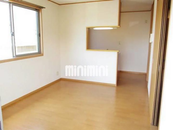 グランディアコートAの居間