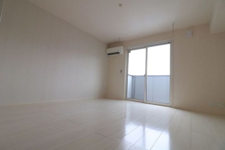 福島県福島市本内字南原(アパート)の賃貸物件の居間