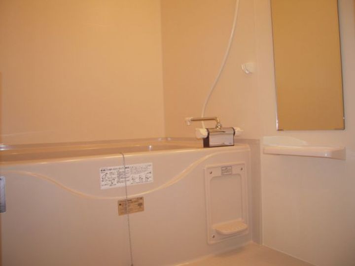 メルヴェーユ東静岡 Bの風呂