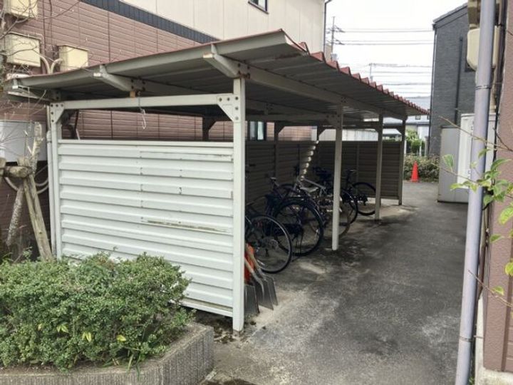 コルヌス ガーデン Bの内装