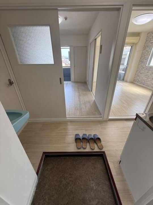 大阪府門真市北岸和田1(マンション)の賃貸物件の玄関