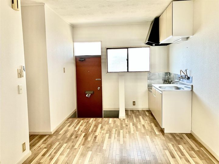 コーポ青山の玄関