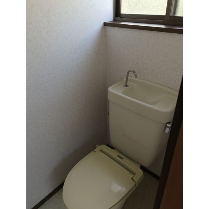 モラーダ寿の内装