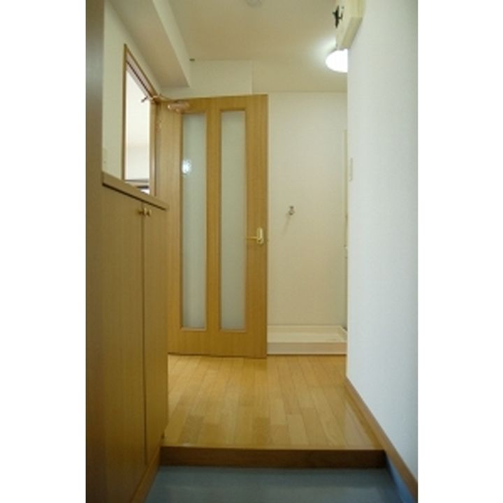 ライズ上通の玄関