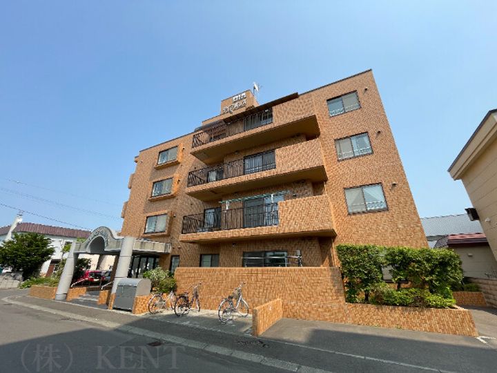 ダイアパレス山の手の外観