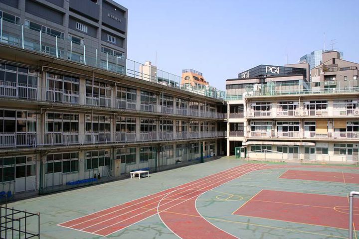 Belle Vue 千代田飯田橋の周辺