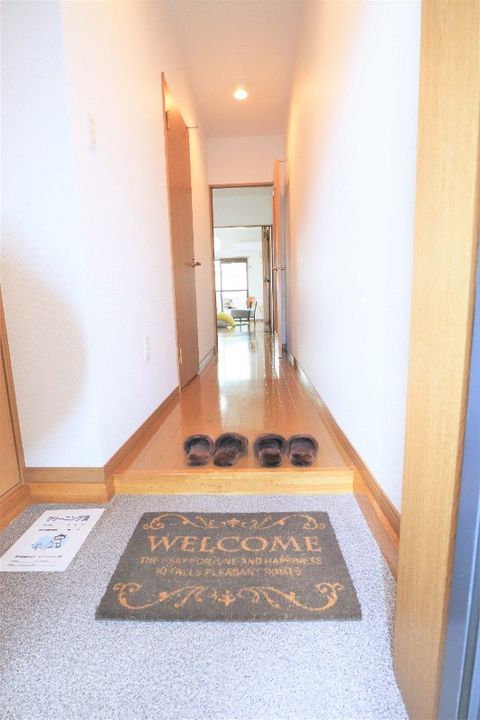 ソレイユDの玄関