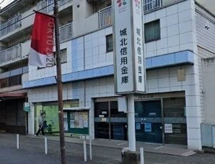 ソレイユDの周辺