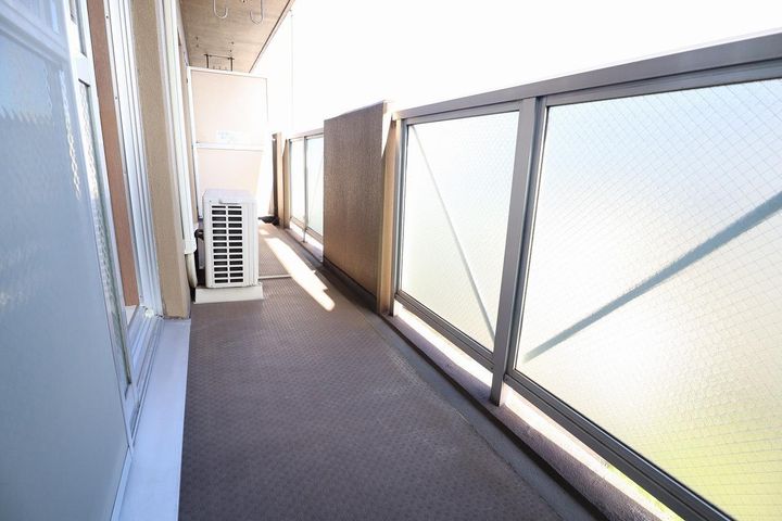 パークサイド日岡の内装