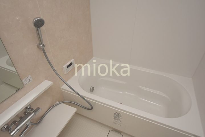 ベルンガーデン上本町の風呂