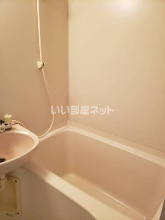 兵庫県川西市中央町(アパート)の賃貸物件の風呂