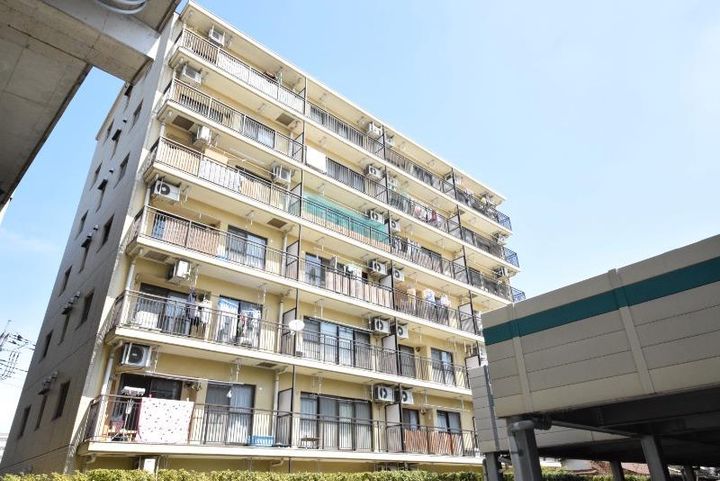 エスアール高崎ビルの外観