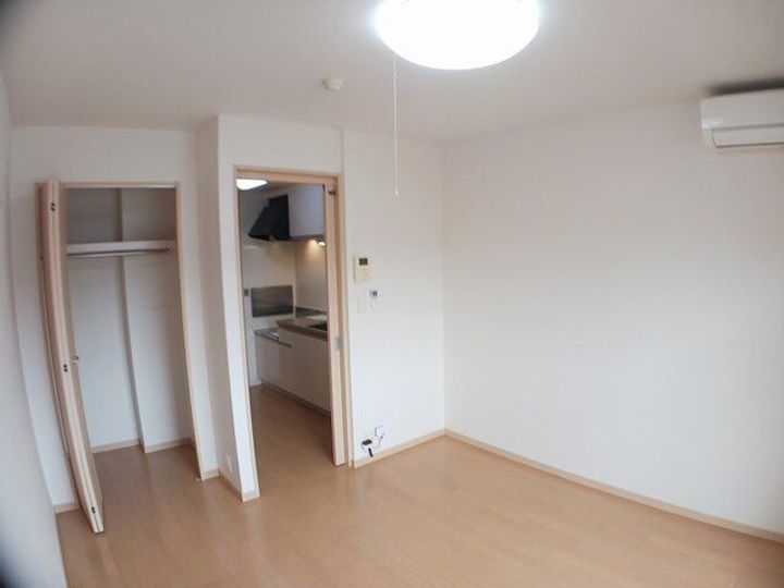 トムズ ヴィラデストの内装