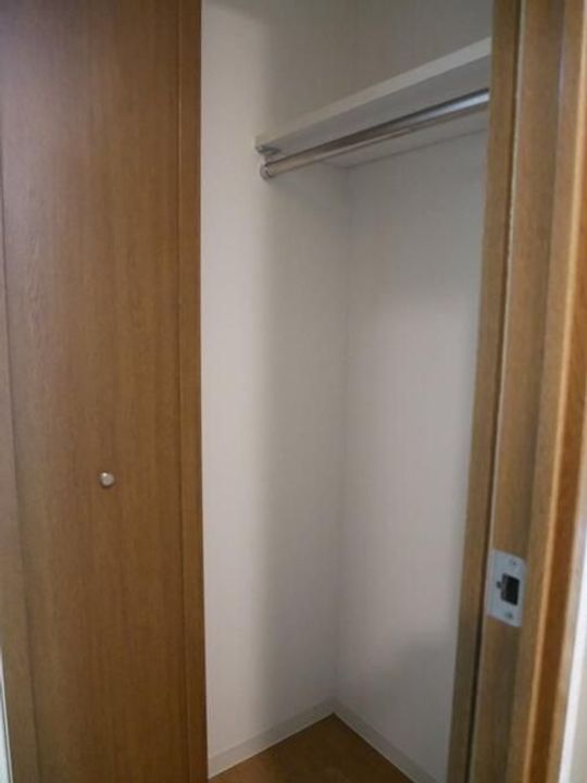 神奈川県横浜市港北区新横浜2の賃貸マンションの内装