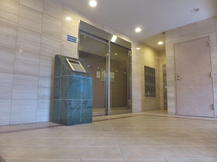 東京都中野区南台5(マンション)の賃貸物件の地図