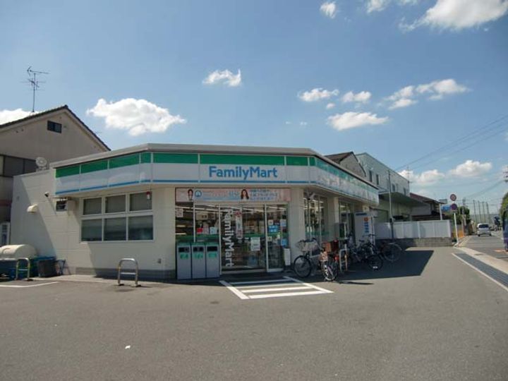 アムールレオの周辺