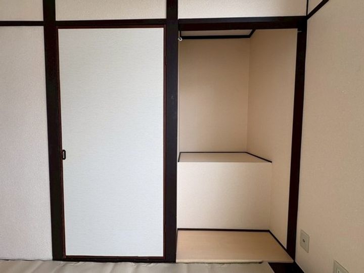 デルタビルの内装